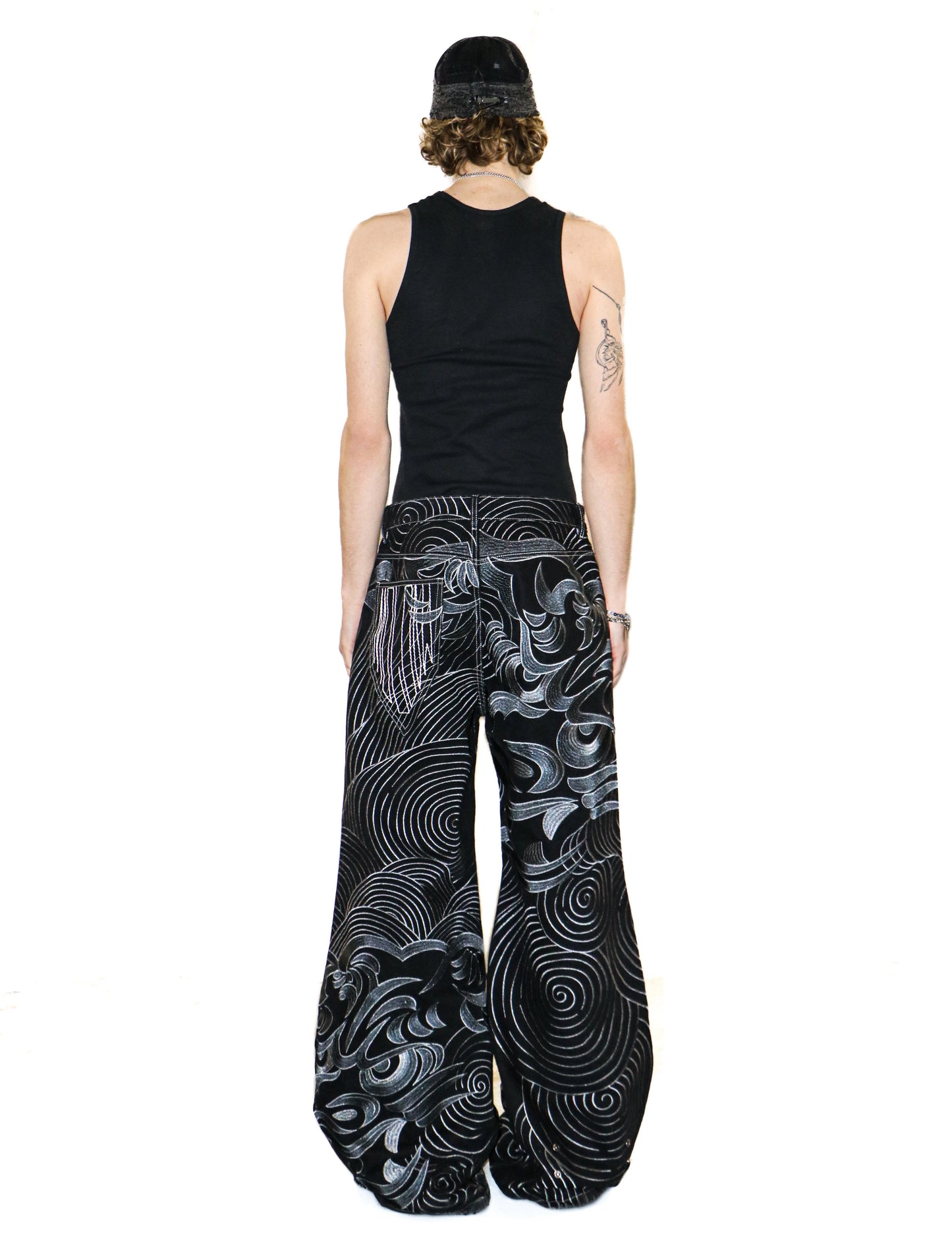 EMBROIDERY DENIM BAGGY PANTS PRE ORDER (30 PIECES LIMITED)